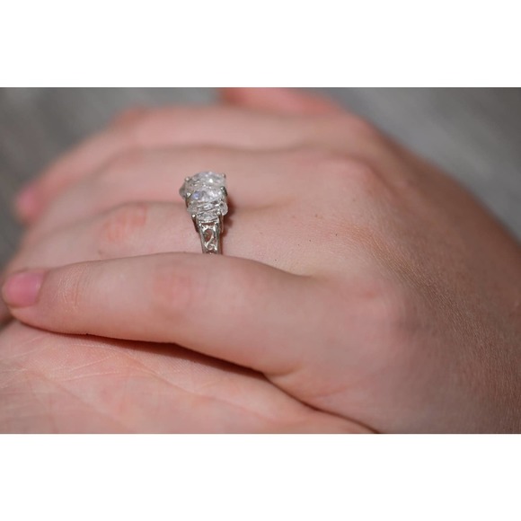 Unique Engagement Ring, Diamond Ring, raw stone ring, Anniversary Ring - Picture 5 of 6